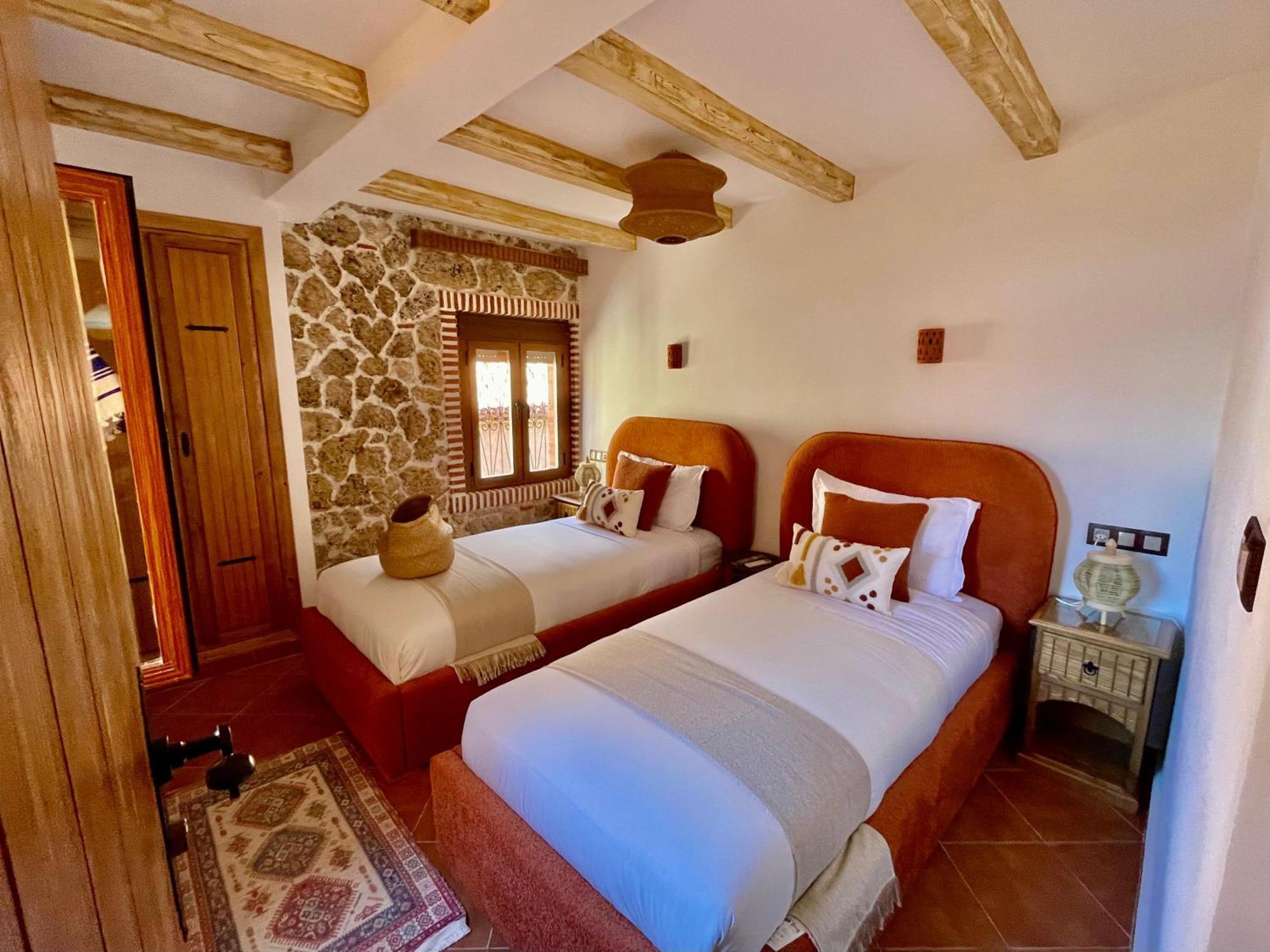 Hotel Abi Khancha Чефчауен Екстериор снимка